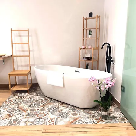 Ti Scialíi Rooms&relax Alojamento de Acomodação e Pequeno-almoço Pachino